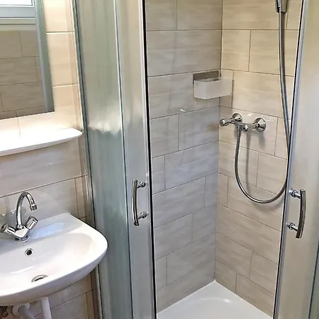 Guest house Suele & 3*