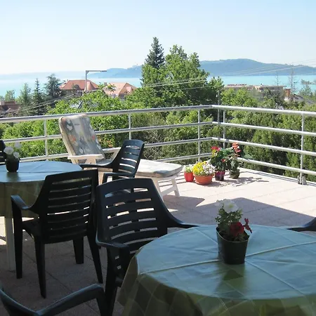 Suele & 3* Balatonfured